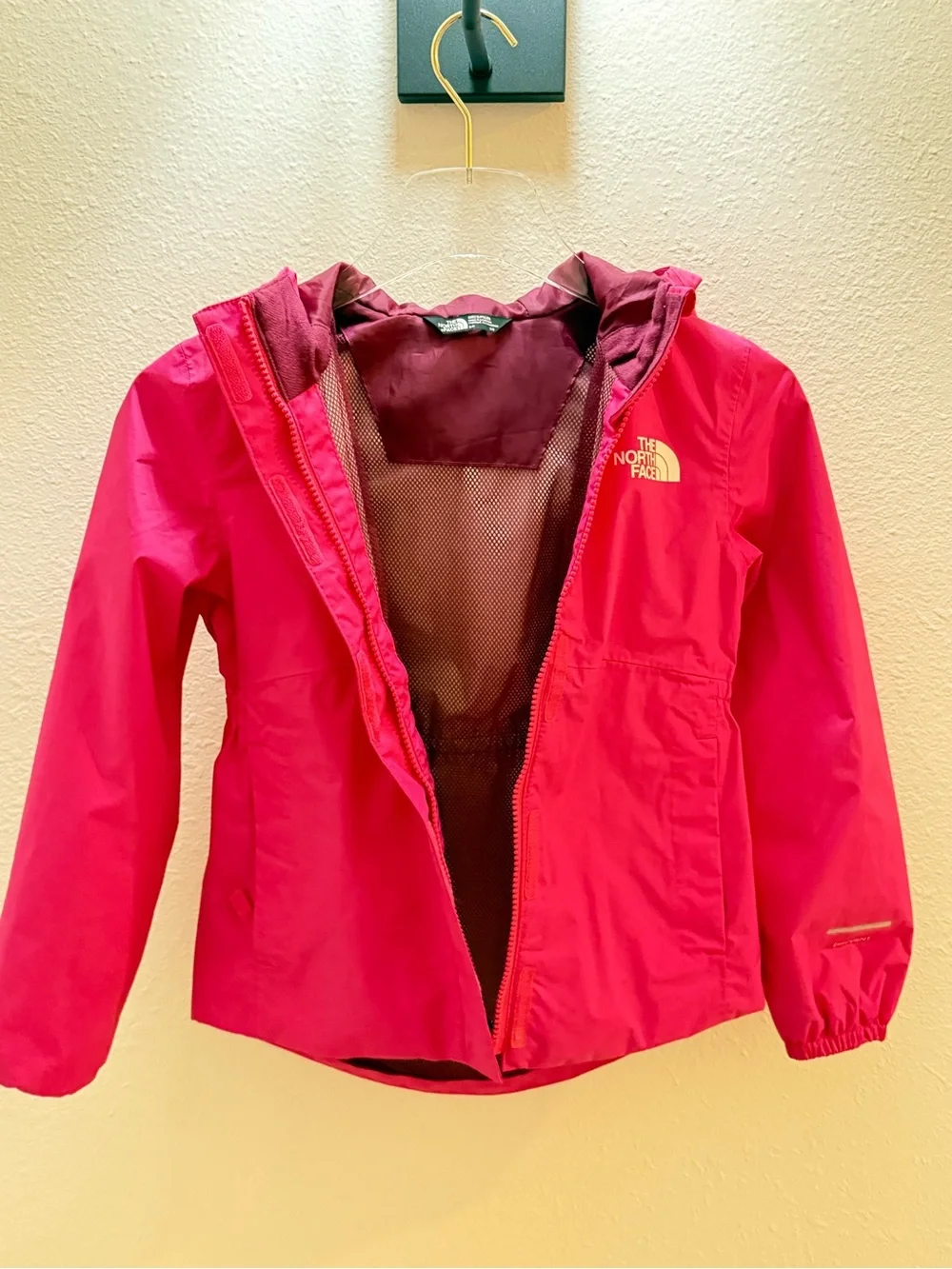 The North Face Girls' Antora Rain Jacket, Size S Hot Pink